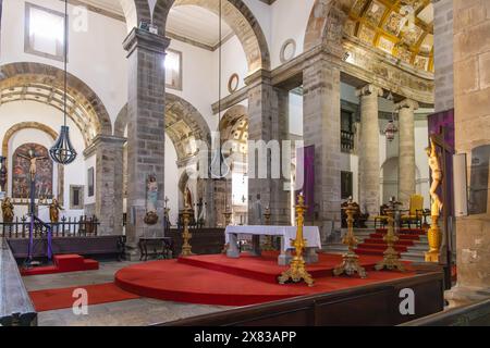 Angra do Heroismo, Terceira, Açores, Portugal. 30 mars 2022. Vue intérieure de la cathédrale d'Angra do Heroismo. Banque D'Images