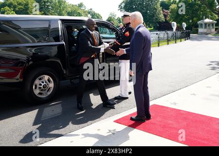 Washington, Vereinigte Staaten. 22 mai 2024. Le président des États-Unis Joe Biden accueille le président William Ruto du Kenya à la Maison Blanche à Washington, DC, le 22 mai 2024. Crédit : Yuri Gripas/Pool via CNP/dpa/Alamy Live News Banque D'Images