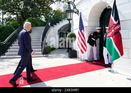 Washington, Vereinigte Staaten. 22 mai 2024. Le président des États-Unis Joe Biden accueille le président William Ruto du Kenya à la Maison Blanche à Washington, DC, le 22 mai 2024. Crédit : Yuri Gripas/Pool via CNP/dpa/Alamy Live News Banque D'Images