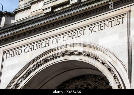 Le grand extérieur du bâtiment scientifique de la troisième église du Christ, situé sur Curzon Street dans le quartier Mayfair de Londres, Royaume-Uni. Banque D'Images