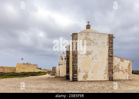 Église notre-Dame de grâce à l'intérieur de Fortaleza de Sagres (forteresse de Sagres), Algarve, Portugal Banque D'Images