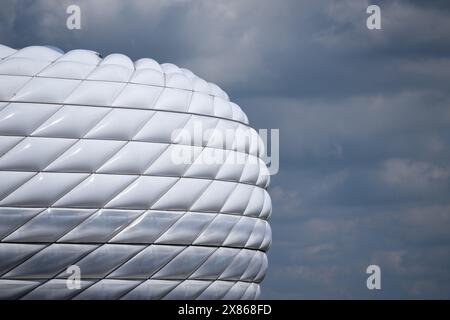 Munich, Allemagne. 23 mai 2024. Le Munich Football Arena (Allianz Arena). Le match d'ouverture du Championnat d'Europe de football aura lieu dans l'arène le 14 juin 2024. Le Championnat d'Europe de football se déroule du 14 juin au 14 juillet. Crédit : Sven Hoppe/dpa/Alamy Live News Banque D'Images