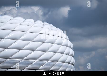 Munich, Allemagne. 23 mai 2024. Le Munich Football Arena (Allianz Arena). Le match d'ouverture du Championnat d'Europe de football aura lieu dans l'arène le 14 juin 2024. Le Championnat d'Europe de football se déroule du 14 juin au 14 juillet. Crédit : Sven Hoppe/dpa/Alamy Live News Banque D'Images