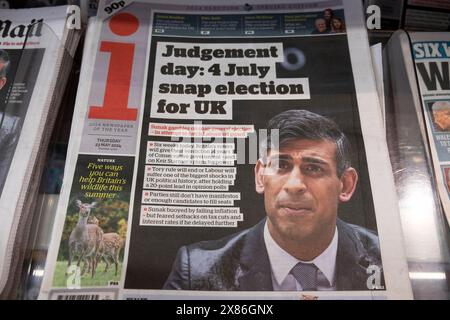 Le PM Rishi Sunak fixe la date des élections générales 'jour du jugement : élection anticipée du 4 juillet pour le Royaume-Uni' i titre du journal page d'accueil 23 mai 2024 Londres Royaume-Uni Banque D'Images