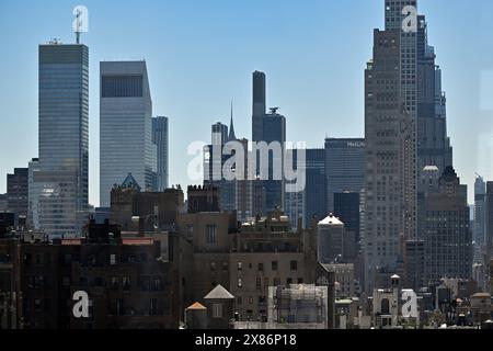 Une vue de Midtown Manhattan depuis l'Upper East Side le 22 mai 2024 à New York. Banque D'Images