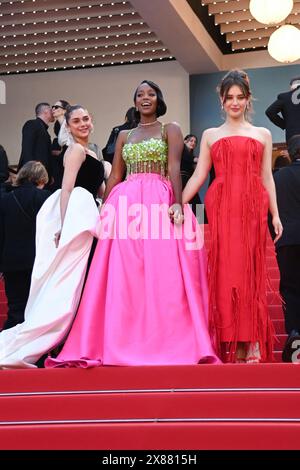 Cannes, France. 23 mai 2024. Aditi Rao Hydari, Aja Naomi King et Katherine Langford présentes à la première de L'amour Ouf dans le cadre du 77e Festival international du film de Cannes à Cannes, France, le 23 mai 2024. Photo Aurore MARECHAL/ABACAPRESS. COM Credit : Abaca Press/Alamy Live News Banque D'Images