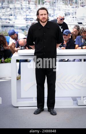 Cannes, France. 23 mai 2024. Bastien Bouillon assiste à la Photocall ''le Comte de Monte-Cristo'' lors de la 77ème édition du Festival de Cannes au Palais des Festivals le 23 mai 2024 à Cannes, France. (Photo de Daniele Cifala/NurPhoto) crédit : NurPhoto SRL/Alamy Live News Banque D'Images