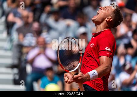 Hamad MEDJEDOVIC (SRB) lors du tournoi de tennis Roland-Garros 2024, ATP et WTA Grand Chelem le 23 mai 2024 au stade Roland-Garros à Paris - photo Alexandre Martins/DPPI crédit : DPPI Media/Alamy Live News Banque D'Images