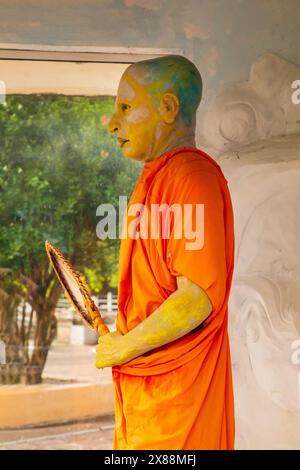 Aluthgama, Sri Lanka 07. 02. 2023 Statue dans le temple Kande Viharaya à Aluthgama près du populaire centre touristique Bentota et Beruwala Banque D'Images