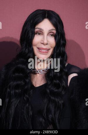 Cannes, France. 24 mai 2024. Cher assiste au Gala de Cannes 30ème édition de l'amfAR présenté par Chopard et le Festival International du film de la mer Rouge à l'Hôtel du Cap-Eden-Roc le 23 mai 2024 au Cap d'Antibes. Phoro : DGP/imageSPACE/SIPA USA crédit : SIPA USA/Alamy Live News Banque D'Images