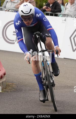 Laval, France. 23 mai 2024. CAVAGNA Rémi de L'ÉQUIPE MOVISTAR lors des boucles de la Mayenne 2024, étape 1 Prologue espace Mayenne Laval, course cycliste UCI Pro Series le 23 mai 2024 à Laval, France. Photo de Laurent Lairys/ABACAPRESS. COM Credit : Abaca Press/Alamy Live News Banque D'Images