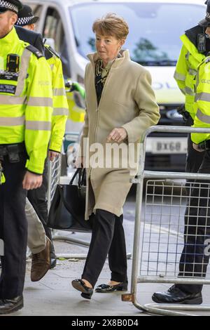 Londres, Royaume-Uni. 24 mai 2024. Paula Vennells, ancienne directrice générale de Post Office Ltd, arrive à l'enquête Post Office Horizon. Crédit : SOPA images Limited/Alamy Live News Banque D'Images