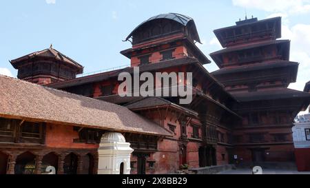 Vue intérieure du palais de neuf étages de Katmandou Durbar Square, Katmandou, Népal. Banque D'Images