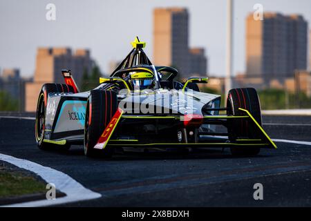 03 SETTE CAMARA Sergio (soutien-gorge), ERT Formula E Team, ERT X24, action lors de l'ePrix de Shanghai 2024, 8ème meeting du Championnat du monde ABB FIA Formula E 2023-24, sur le circuit International de Shanghai du 24 au 26 mai 2024 à Shanghai, Chine - photo Julien Delfosse / DPPI Banque D'Images