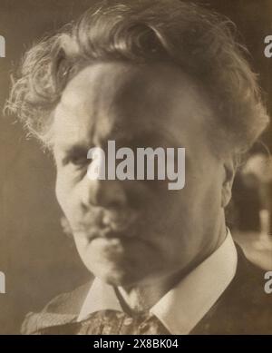 Autoportrait d'August Strindberg (1849-1912) pris avec la caméra Wunder Banque D'Images