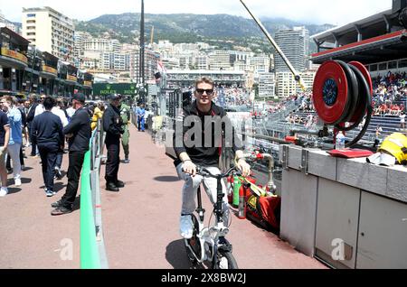 Monaco, France. 24 mai 2024. © PHOTOPQR/NICE MATIN/Jean François Ottonello ; Monaco ; 24/05/2024 ; 81e Grand Prix de Monaco 2024 - Pitlane - Nico Hulkenberg crédit : MAXPPP/Alamy Live News Banque D'Images