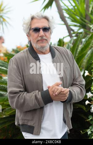 Cannes, France. 24 mai 2024. Alain Chabat présent au Photocall L'amour Ouf dans le cadre du 77ème Festival International du film de Cannes à Cannes, France, le 24 mai 2024. Photo Aurore MARECHAL/ABACAPRESS. COM Credit : Abaca Press/Alamy Live News Banque D'Images