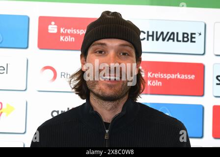 Cologne, Allemagne. 24 mai 2024. Le cycliste Rick Zabel à la conférence de presse du classique cycliste Rund um Köln, qui se déroule pour la 106ème fois cette année. Crédit : Horst Galuschka/dpa/Alamy Live News Banque D'Images