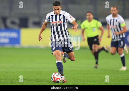 Lima, Pérou. 20 mai 2024. Kevin Serna d'Alianza Lima lors du match de Liga 1 entre Alianza de Lima et Deportivo Garcilaso a joué au Nacional Stadium le 28 janvier 2024 à Lima, au Pérou. (Photo de Miguel Marrufo /PRESSINPHOTO) crédit : AGENCE SPORTIVE PRESSINPHOTO/Alamy Live News Banque D'Images