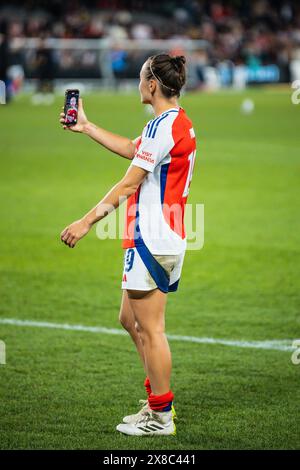 Melbourne, Victoria, Australie. 24 mai 2024. MELBOURNE, AUSTRALIE - 24 MAI : Caitlin Foord de l'Arsenal Women FC après avoir battu l'équipe A-League All Stars Women lors de la Global Football week au Marvel Stadium le 24 mai 2024 à Melbourne, Australie (crédit image : © Chris Putnam/ZUMA Press Wire) USAGE ÉDITORIAL SEULEMENT! Non destiné à UN USAGE commercial ! Crédit : ZUMA Press, Inc/Alamy Live News Banque D'Images