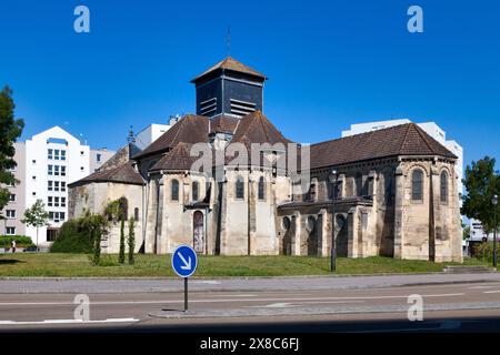Saint-Dizier, France - 18 juillet 2020 : L'église Saint-Martin de Gigny est une église romane située sur la commune de Saint-Dizier, en haute-Marn Banque D'Images