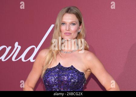 Toni Garrn BEI der amfAR Gala am 23.05.2024 im Rahmen vom 77. Festival du film à Cannes Banque D'Images