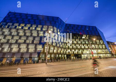 Universitätsbibliothek, Albert-Ludwigs-Universität, Platz der Universität, Freiburg im Breisgau, Bade-Württemberg, Deutschland *** Bibliothèque universitaire, Université Albert Ludwigs, Platz der Universität, Freiburg im Breisgau, Baden Württemberg, Allemagne Banque D'Images