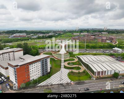 Vue aérienne par drone du pont Sighthill sur la M8 à Glasagow Banque D'Images