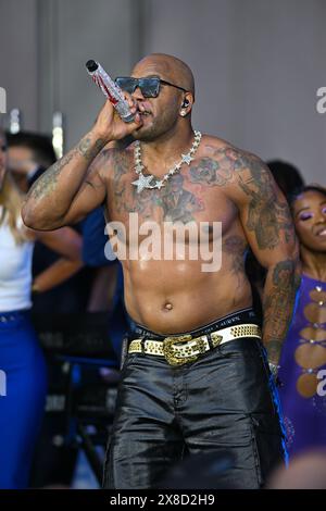 Flo Rida se produit sur Fox and Friends All American concert Series le 24 mai 2024 à New York. Banque D'Images