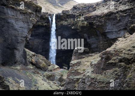 Islande - 2024 05 02, photo de paysage sur Islande, cascade Kvernufoss Banque D'Images