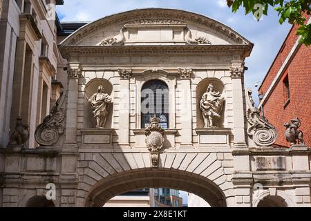 Temple Bar, Paternoster Square, dans la ville de Londres Royaume-Uni Banque D'Images