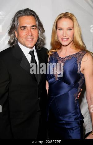 19 avril 2008 - Gala du 40e anniversaire de Placido Domingo présenté par LA Opera au Pavillon Dorothy Chandler à Los Angeles, CA 04-18-2008...image : Mitch Glazer et Kelly Lynch... James Diddick / K57771JDI(crédit image : © James Diddick/ZUMA Wire) USAGE ÉDITORIAL SEULEMENT! Non destiné à UN USAGE commercial ! Banque D'Images