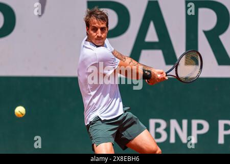 Felipe MELIGENI ALVES (BRA) lors du tournoi de tennis Roland-Garros 2024, ATP et WTA Grand Chelem le 24 mai 2024 au stade Roland-Garros à Paris - photo Alexandre Martins/DPPI crédit : DPPI Media/Alamy Live News Banque D'Images