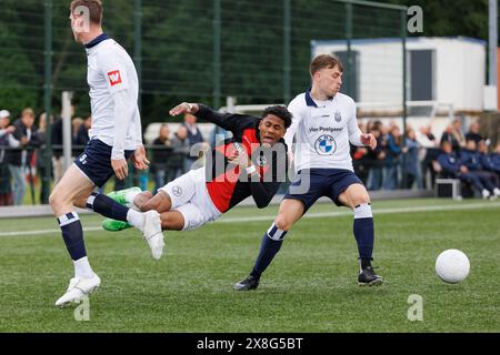 Haarlem, pays-Bas. 25 mai 2024. HAARLEM, 25-05-2024, Sportpark Spanjaardslaan, saison 2023/2024, football néerlandais Betnation Tweede Divisie. Jong Almere City FC joueur Tyrese Noslim pendant le match Koninklijke HFC - Jong Almere City crédit : Pro Shots/Alamy Live News Banque D'Images