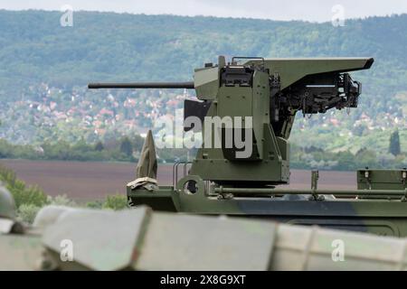 Gidran 4x4 MRAP blindé véhicule de combat tourelle équipée d'une mitrailleuse Banque D'Images