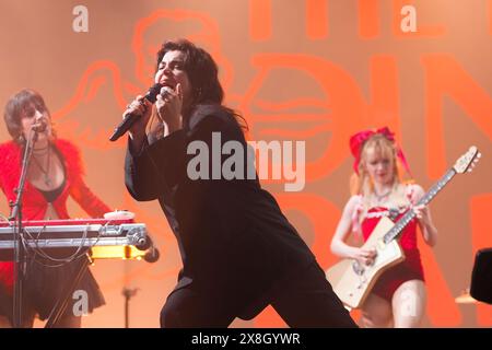 Abigail Morris de The Last Dinner Party pendant le Big Weekend de la BBC Radio1 à Stockwood Park, Luton. Date de la photo : samedi 25 mai 2024. Banque D'Images