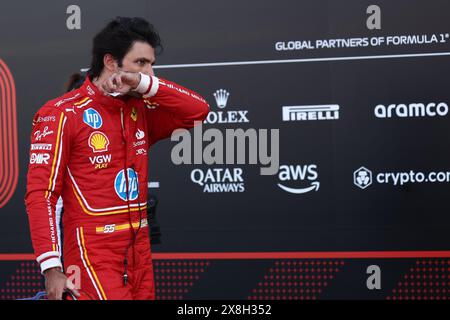 Monaco, Monaco. 25 mai 2024. Carlos Sainz de la Scuderia Ferrari après s'être qualifié pour le Grand Prix de F1 de Monaco sur le circuit de Monaco le 25 mai 2024 à Monte-Carlo, Monaco. Crédit : Marco Canoniero/Alamy Live News Banque D'Images