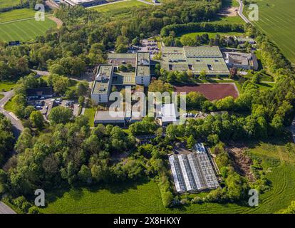 Luftbild, Berufsbildungswerk Volmarstein, Am Grünewald, Die Gärtnerei - Standort Volmarstein, Grundschöttel, Wetter, Ruhrgebiet, Rhénanie-du-Nord-Westphalie, Deutschland ACHTUNGxMINDESTHONORARx60xEURO *** vue aérienne, Volmarstein Vocational Training Center, Am Gärtnerei, Die Grünewald Volmarstein site, Grundschöttel, Wetter, Ruhr area, Rhénanie du Nord-Westphalie, Allemagne ATTENTIONxMINDESTHONORARx60xEURO Banque D'Images