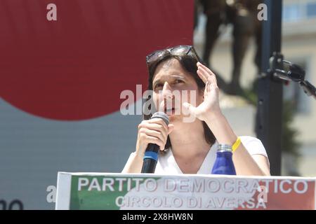 25 mai 2024, Aversa, Campanie/Caserte, Italie : la secrétaire du PD (Parti démocrate), Elly Schlein à Aversa, dans la province de Caserte, pour la campagne électorale. En photo Elly Schlein (crédit image : © Salvatore Esposito/Pacific Press via ZUMA Press Wire) USAGE ÉDITORIAL SEULEMENT! Non destiné à UN USAGE commercial ! Banque D'Images