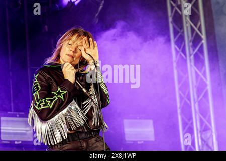 26 mai 2024, Leeds, Royaume-Uni : artiste britannique Billy No Mates (Tor Maries) Live at Leeds in the Park 2024. (Crédit image : © Andy von Pip/ZUMA Press Wire) USAGE ÉDITORIAL SEULEMENT! Non destiné à UN USAGE commercial ! Banque D'Images