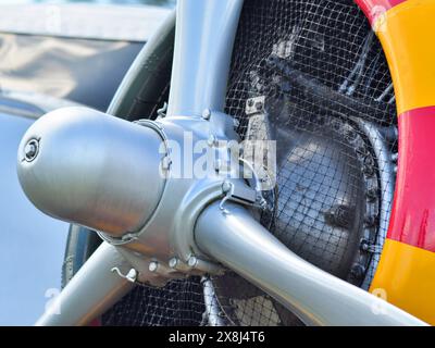 Avion militaire Douglas au musée de la base Banque D'Images