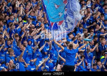 25 mai 2024 ; Hampden Park, Glasgow, Écosse : finale de la Coupe d'Écosse de football, Celtic versus Rangers ; fans des Rangers Banque D'Images