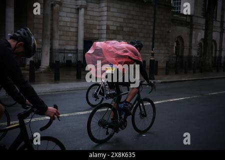 Londres, Royaume-Uni. 26 mai 2024. Les gens participent à l'événement Ford Ride London FreeCycle 2024 dans le centre de Londres. Laura Gaggero/Alamy Live News Banque D'Images