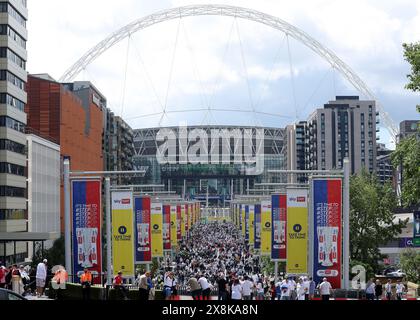 Londres, Royaume-Uni. 26 mai 2024. Une vue générale du stade alors que les supporters arrivent lors du Sky Bet Championship match au stade de Wembley, Londres. Le crédit photo devrait se lire : Paul Terry/Sportimage crédit : Sportimage Ltd/Alamy Live News Banque D'Images