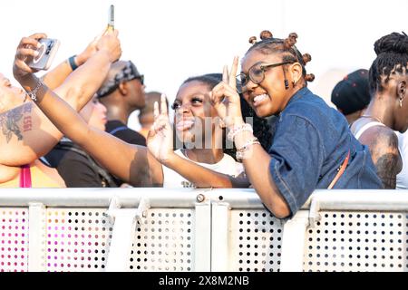 Dallas, États-Unis. 25 mai 2024. La foule au TwoGether Land Festival qui s'est tenu à Fair Park à Dallas, Texas, le 25 mai 2024. (Photo de Jay Wiggins/Sipa USA) crédit : Sipa USA/Alamy Live News Banque D'Images