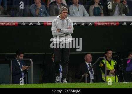 L'entraîneur-chef du Real Betis Manuel Pellegrini vu lors du match de Liga entre le Real Madrid et le Real Betis a joué au stade Santiago Bernabeu. Score final : Real Madrid 0:0 Real Betis. Banque D'Images