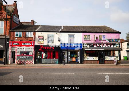 Prestwich Greater Manchester magasins indépendants locaux sur Bury New Road Banque D'Images