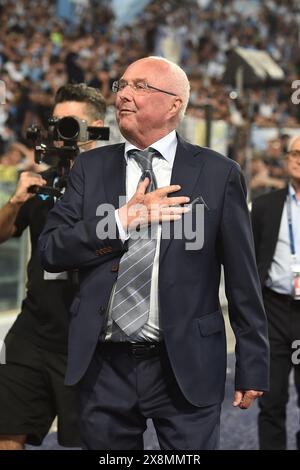 Rome, Italie. 26 mai 2024. L'ancien entraîneur de la SS Lazio, Sven-Goran Eriksson, accueille les fans avant le match de Serie A entre la SS Lazio et l'US Sassuolo au stade Olimpico à Rome (Italie), le 26 mai 2024. Crédit : Insidefoto di andrea staccioli/Alamy Live News Banque D'Images