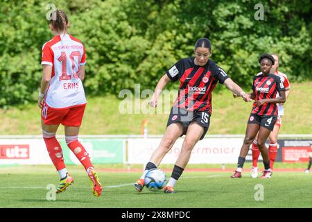 Aschheim, Allemagne. 26 mai 2024. Aschheim, Allemagne, 26 mai 2024 : Mina Matijevic (15 Eintracht Frankfurt II) pendant le 2. Frauen-Bundesliga match entre le FC Bayern Munich II et l'Eintracht Frankfurt II au Sportpark Aschheim, Allemagne. (Sven Beyrich/SPP) crédit : photo de presse sportive SPP. /Alamy Live News Banque D'Images