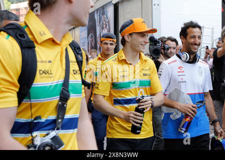 Monte Carlo, Principauté de Monaco. 26 mai 2024. Grand Prix de formule 1 de Monaco au circuit de Monaco à Monte Carlo. Photo : Oscar Piastri (AUS) de l'écurie McLaren Formula 1 Team, Daniel Ricciardo (AUS) de Visa Cash App RB Formula One Team et Lando Norris (GBR) de l'écurie McLaren Formula 1 Team © Piotr Zajac/Alamy Live News Banque D'Images